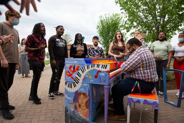 Roosevelt Art, Music Students Help Create City Sounds